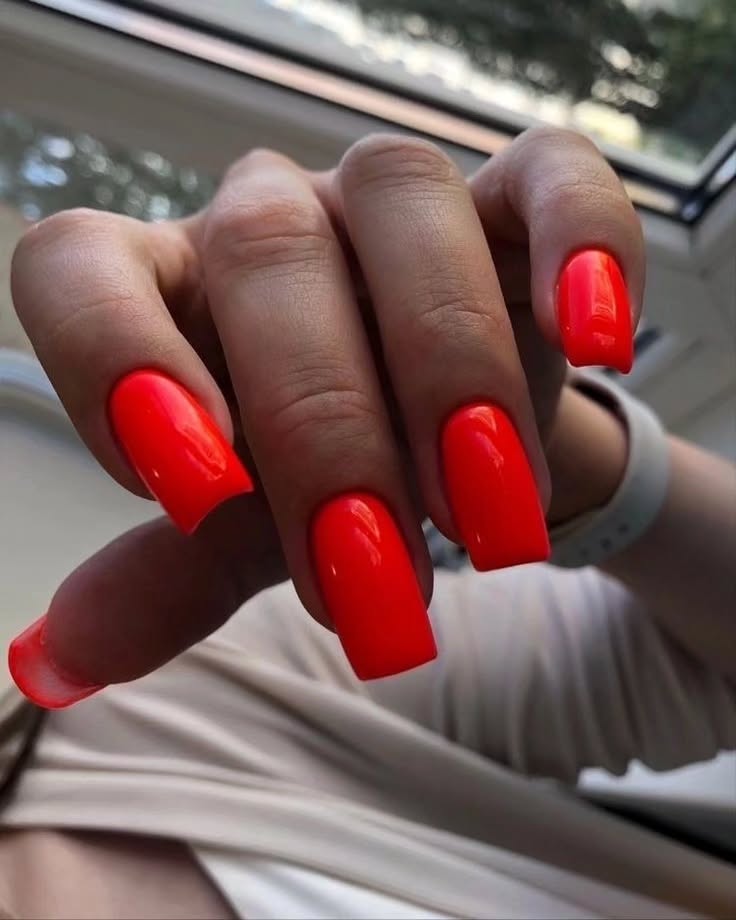Titan Nails Detail