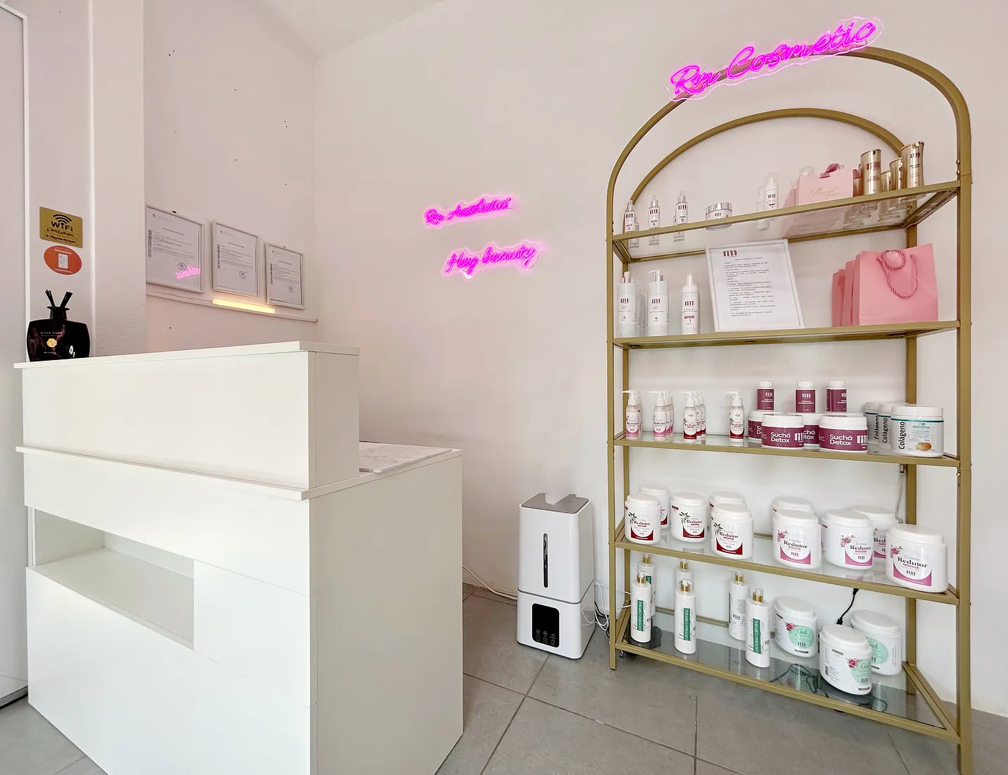 Salon 4